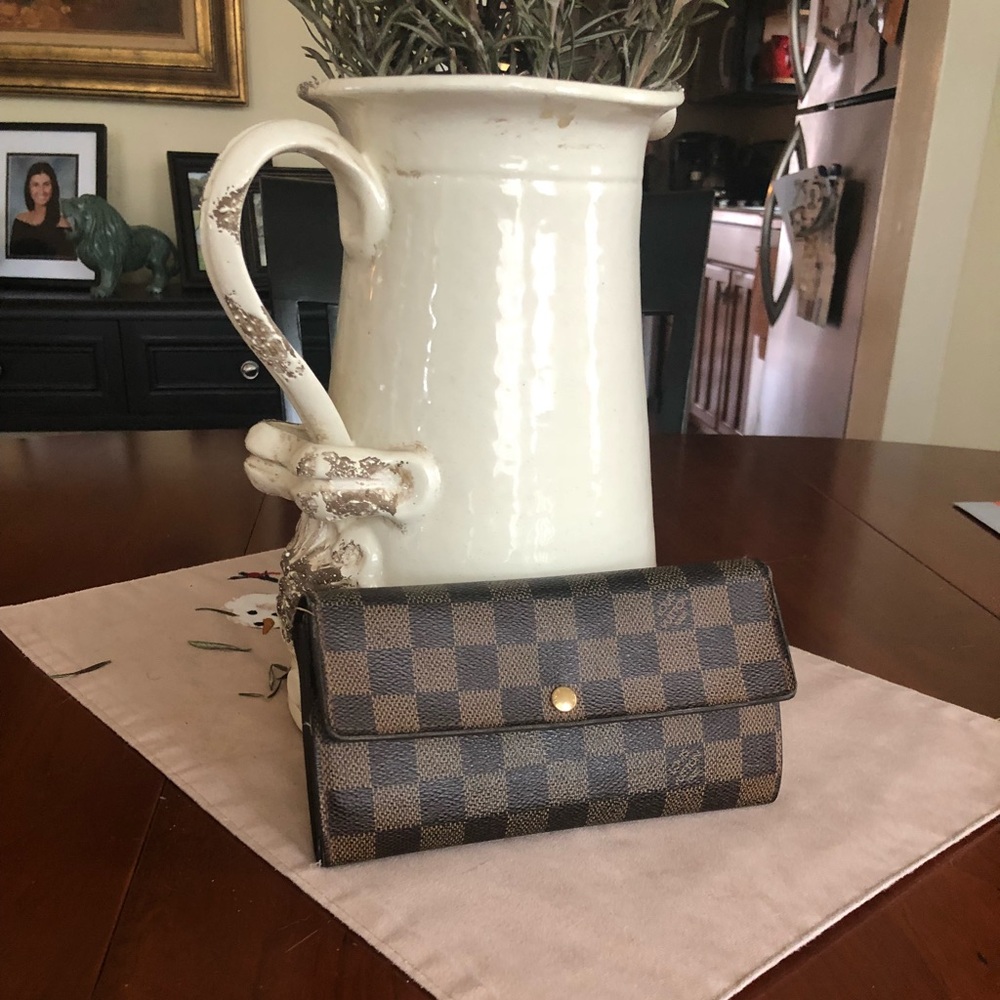 Authentic Louis Vuitton Wallet